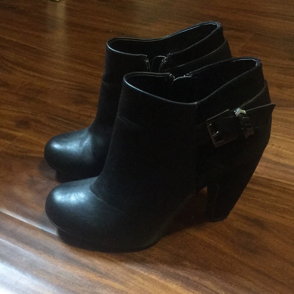 Bamboo Black Booties